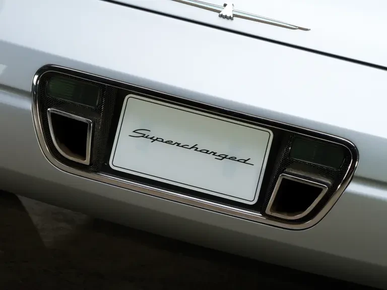 2003 Ford Thunderbird 11th Gen - Image 13 of 24