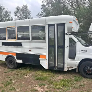 2003 Ford E450 Bus