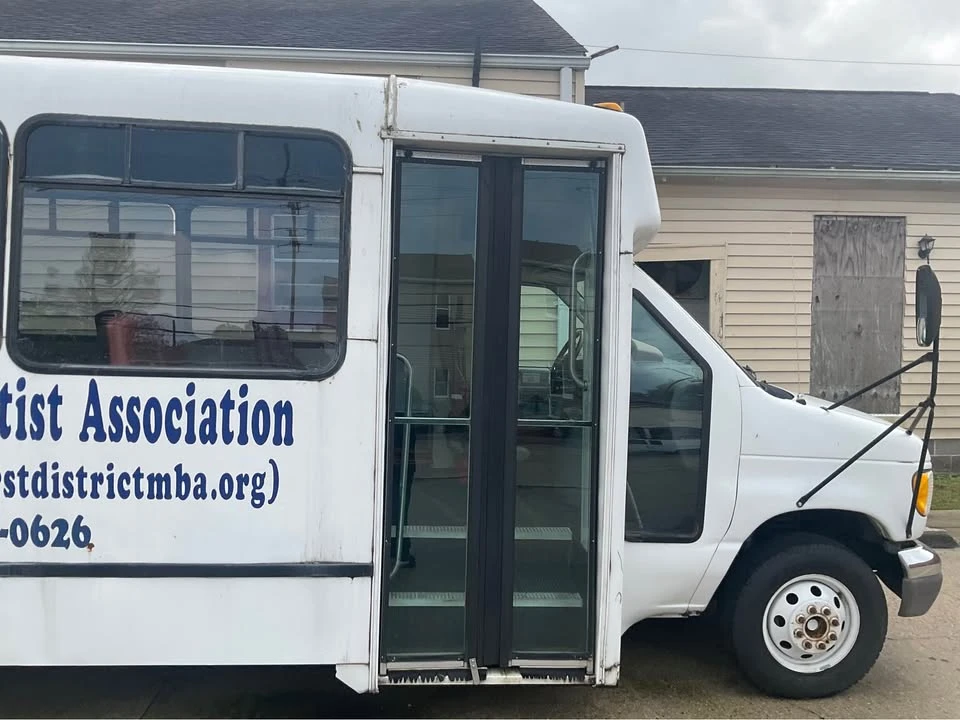 2003 Ford Econoline Van - Image 5 of 6
