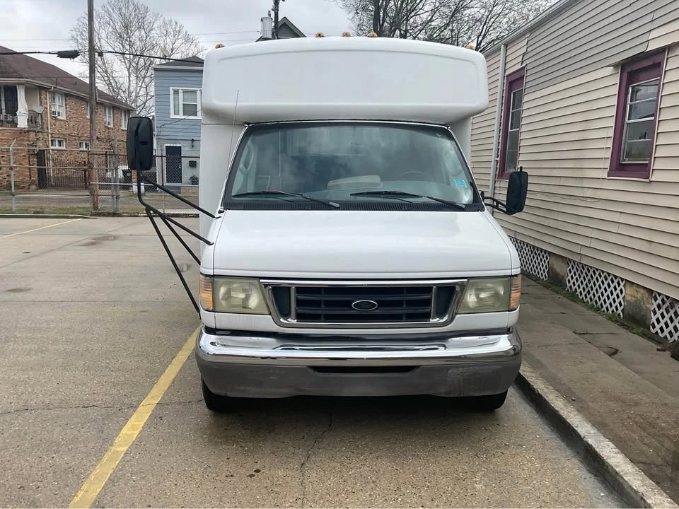 2003 Ford Econoline Van - Image 6 of 6