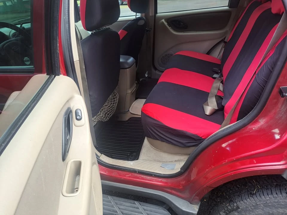 2003 Ford Escape - Image 7 of 8
