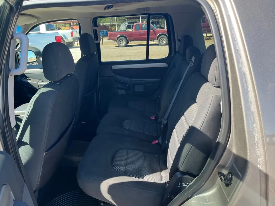 2003 Ford Explorer 2nd Gen - Image 16 of 19