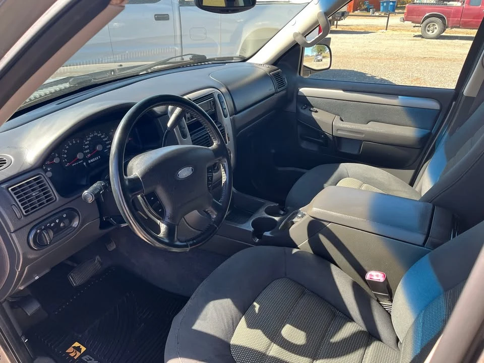 2003 Ford Explorer 2nd Gen - Image 11 of 19