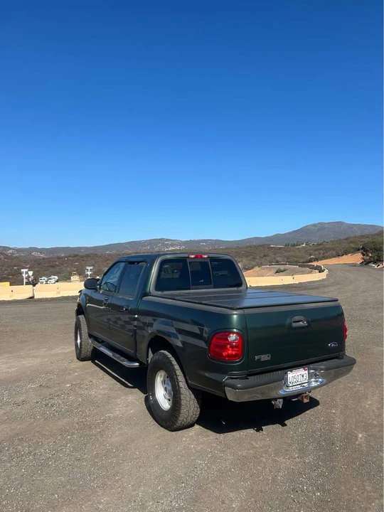 2003 Ford F-150 10th Gen - Image 2 of 10