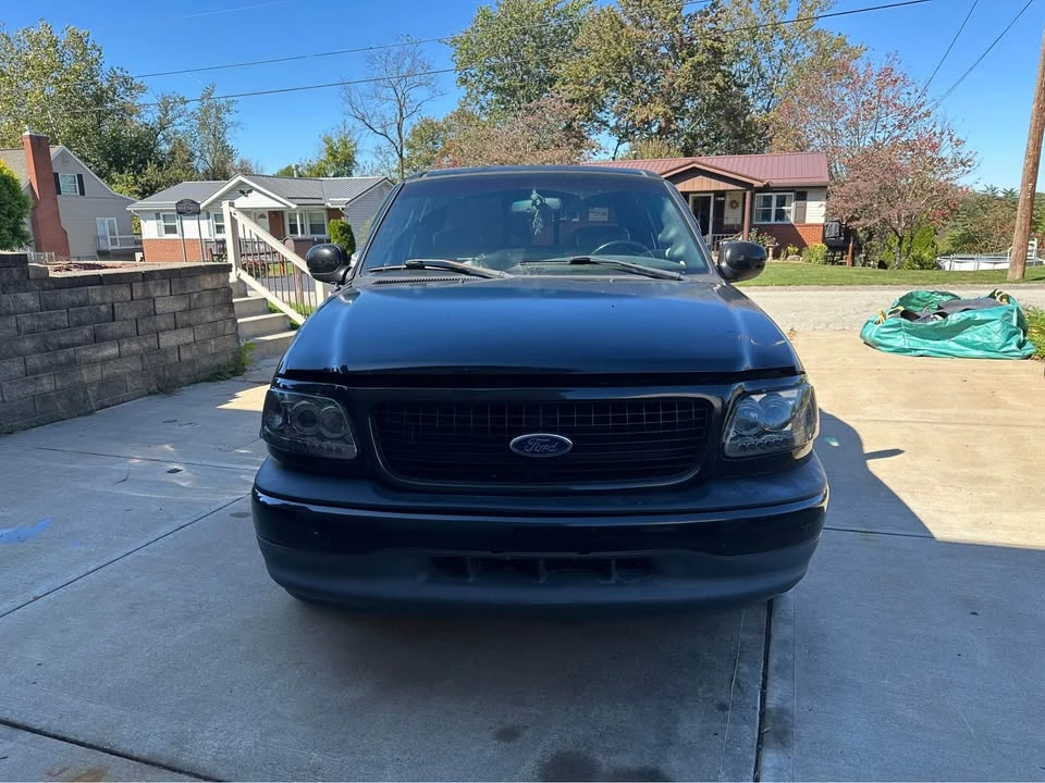 2003 Ford F-150 10th Gen - Image 2 of 4