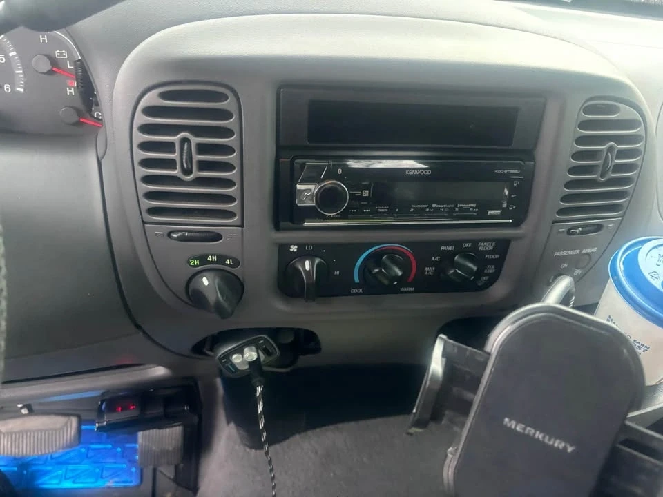 2003 Ford F-150 10th Gen - Image 7 of 10