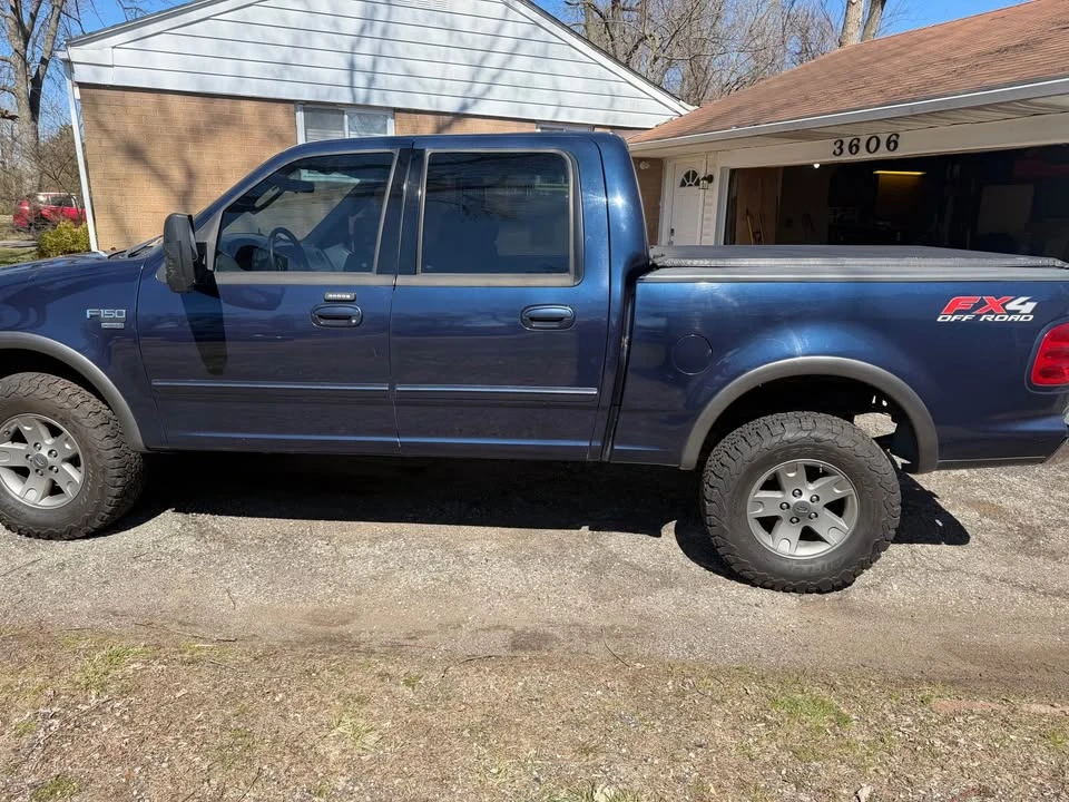 2003 Ford F-150 10th Gen - Image 2 of 5