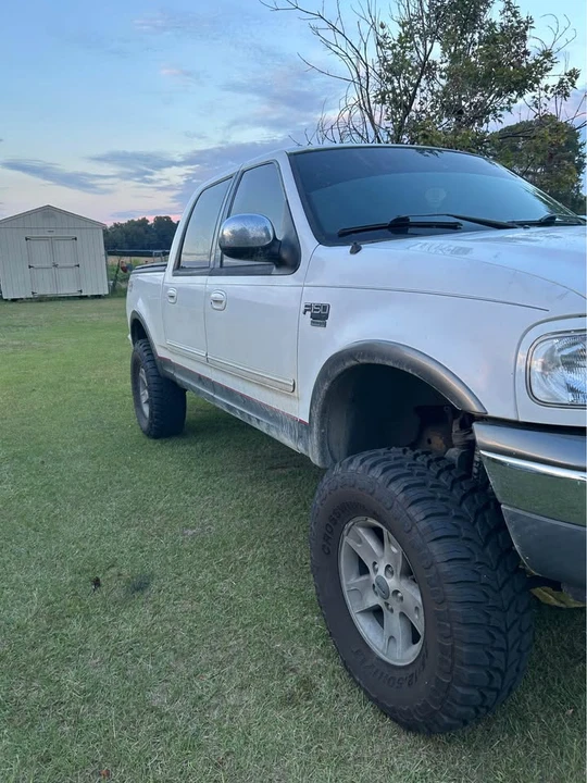 2003 Ford F-150 10th Gen - Image 3 of 11