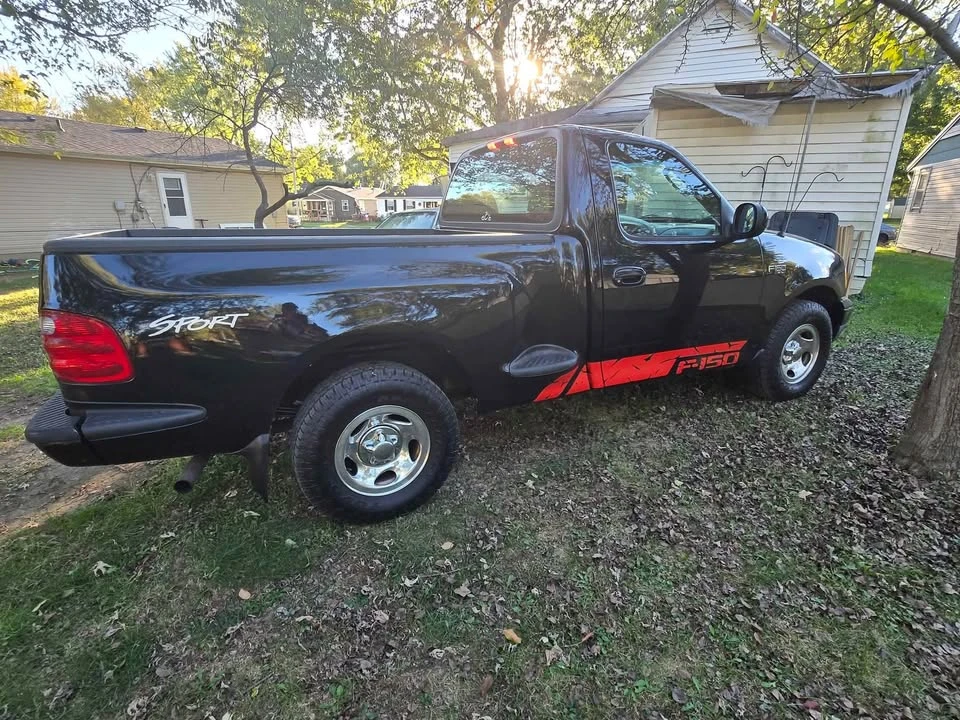 2003 Ford F-150 10th Gen - Image 20 of 21
