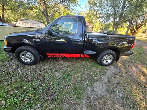 2003 Ford F-150 Short Bed