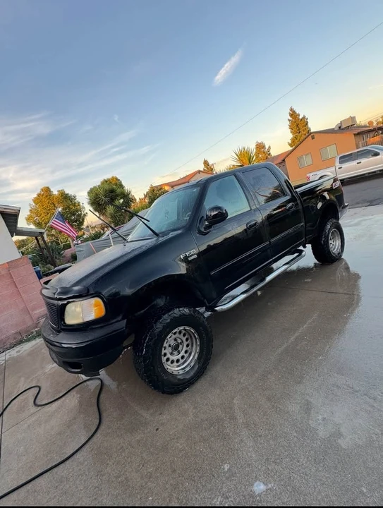 2003 Ford F-150 10th Gen - Image 8 of 16