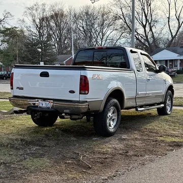 2003 Ford F-150 Lariat