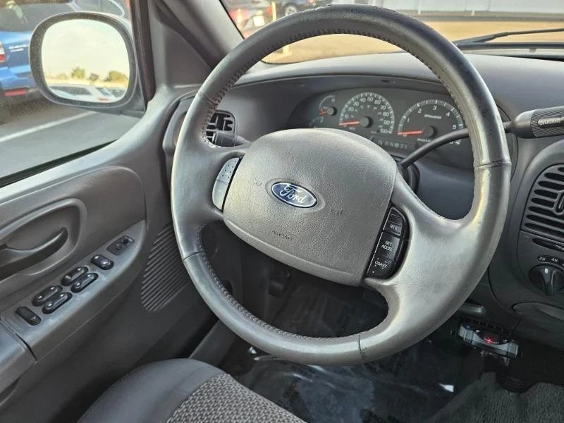 2003 Ford F-150 10th Gen - Image 15 of 19