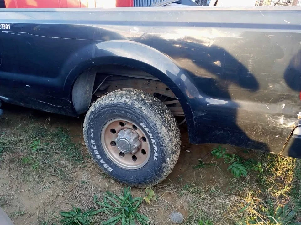 2003 Ford Super Duty 1st Gen - Image 3 of 12