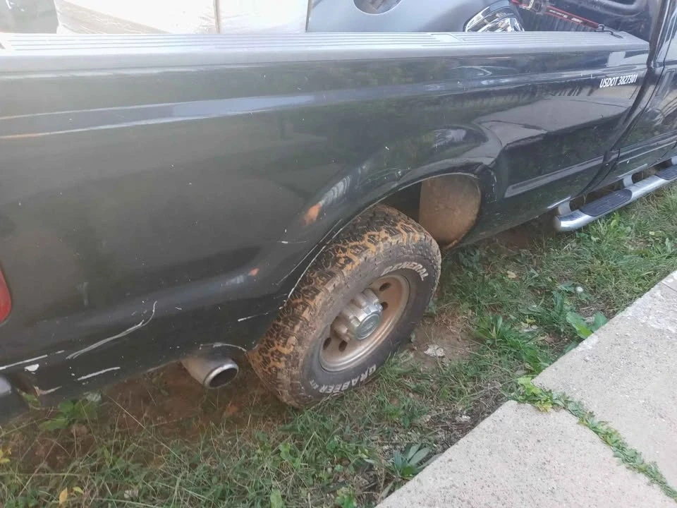 2003 Ford Super Duty 1st Gen - Image 9 of 12