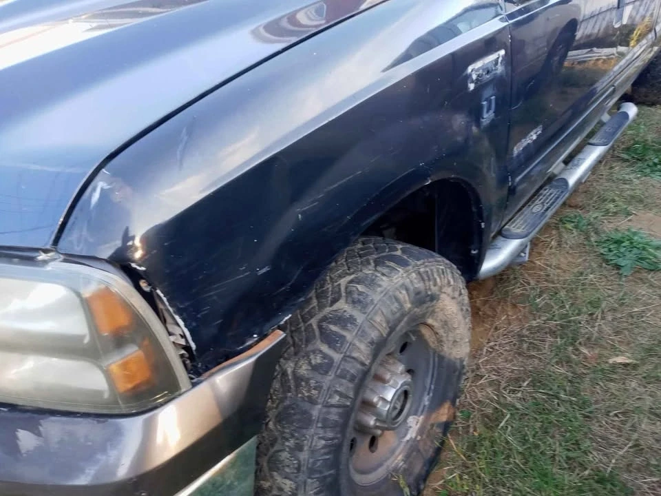 2003 Ford Super Duty 1st Gen - Image 2 of 12