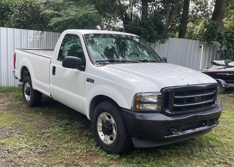 2003 Ford Super Duty 1st Gen - Image 2 of 12