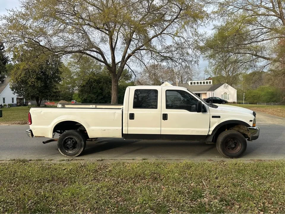 2003 Ford Super Duty 1st Gen - Image 2 of 13