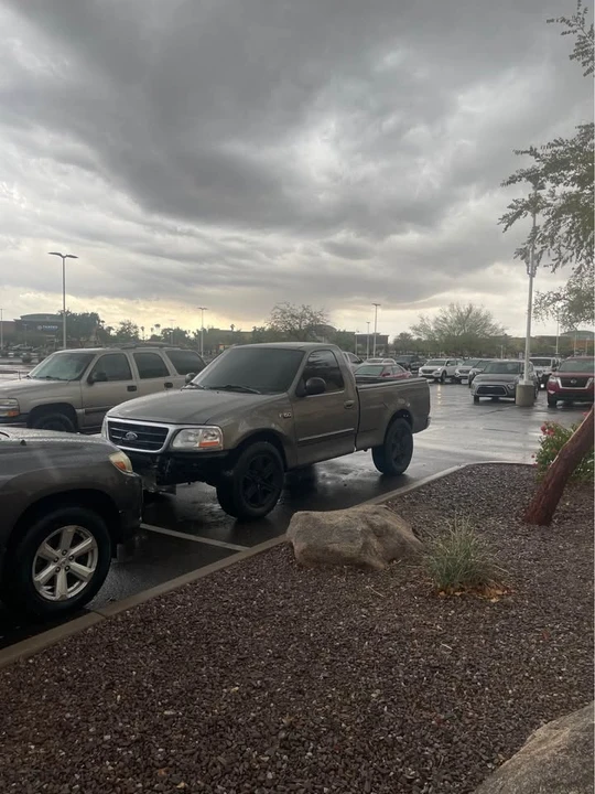2003 Ford F-150 10th Gen - Image 2 of 9