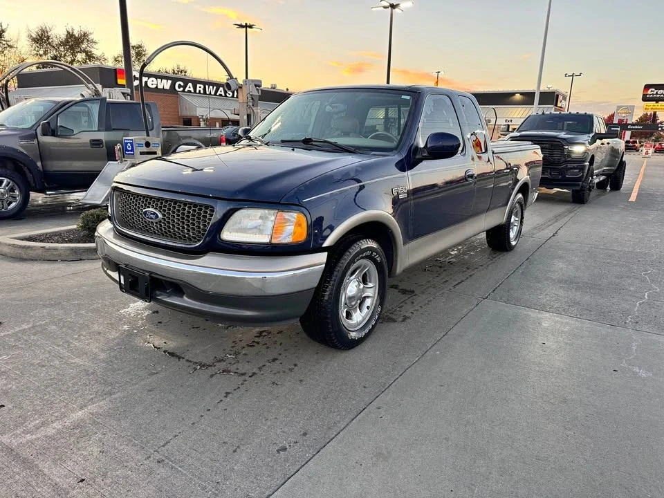 2003 Ford F-150 10th Gen - Image 2 of 18