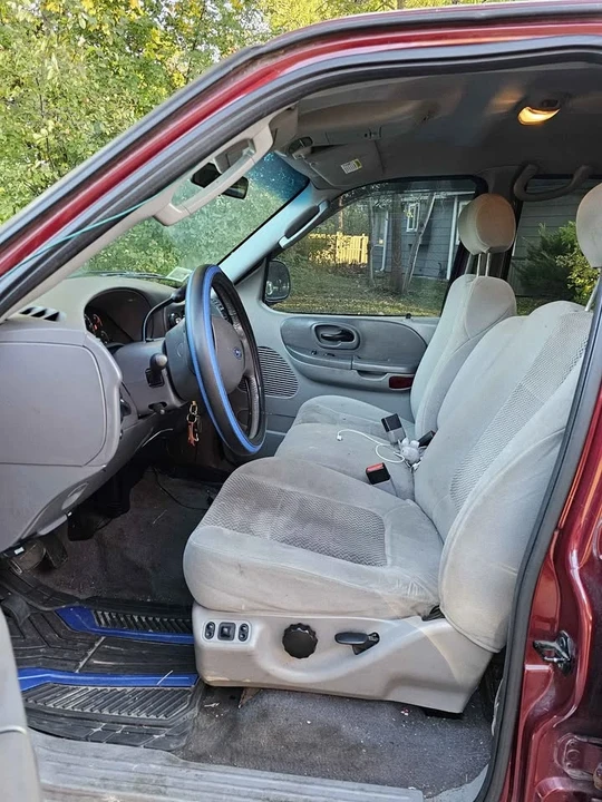 2003 Ford F-150 10th Gen - Image 3 of 10