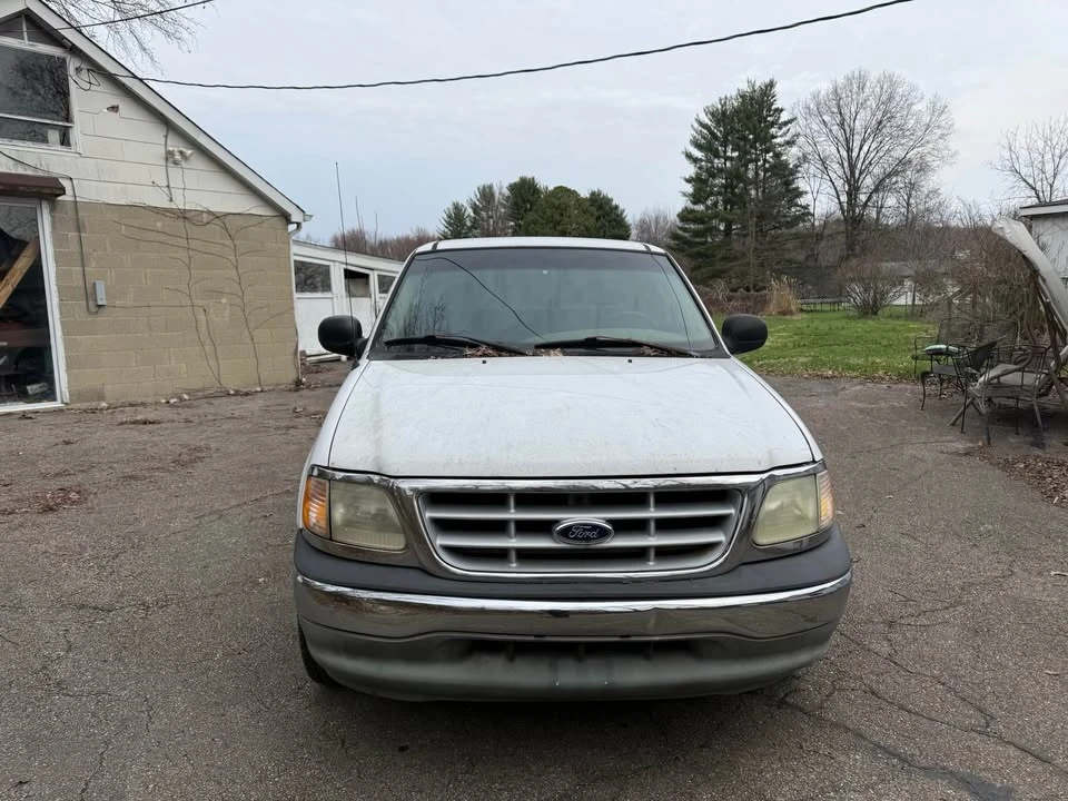2003 Ford F-150 10th Gen - Image 2 of 9