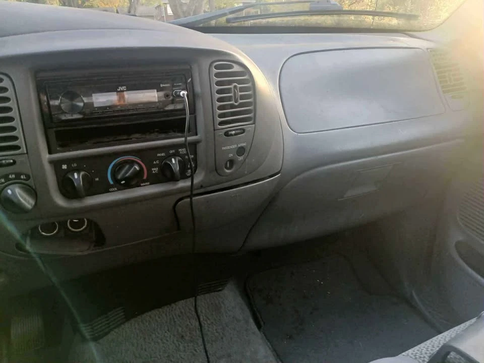 2003 Ford F-150 10th Gen - Image 3 of 6
