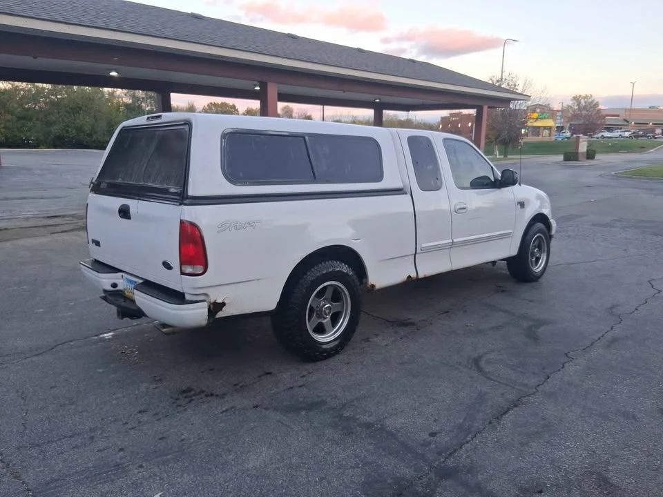 2003 Ford F-150 10th Gen - Image 2 of 5