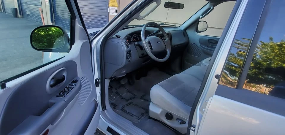 2003 Ford F-150 10th Gen - Image 5 of 10