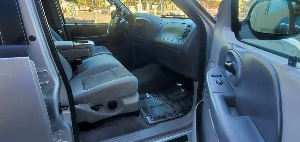 2003 Ford F-150 10th Gen - Image 8 of 10