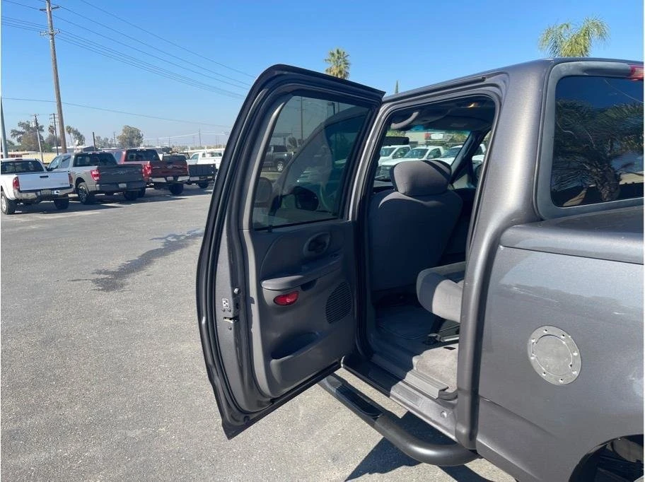 2003 Ford F-150 10th Gen - Image 18 of 20