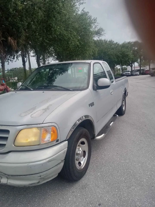2003 Ford F-150 10th Gen - Image 2 of 14