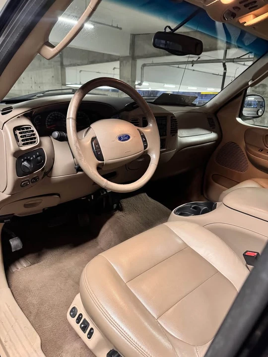 2003 Ford F-150 10th Gen - Image 6 of 10
