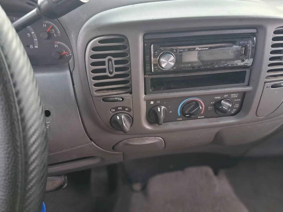 2003 Ford F-150 10th Gen - Image 17 of 17