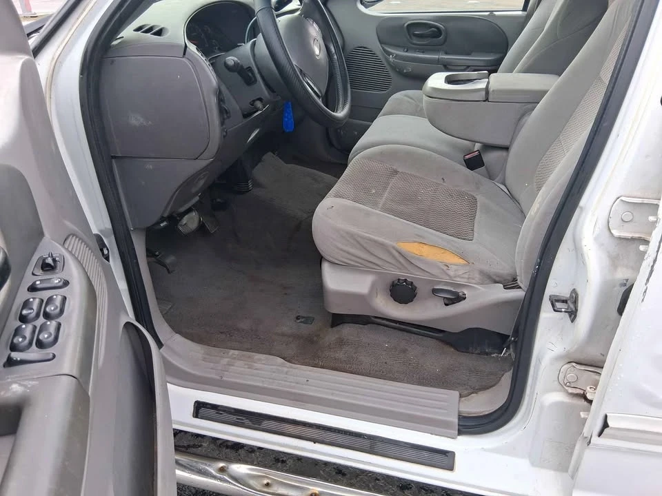 2003 Ford F-150 10th Gen - Image 9 of 17