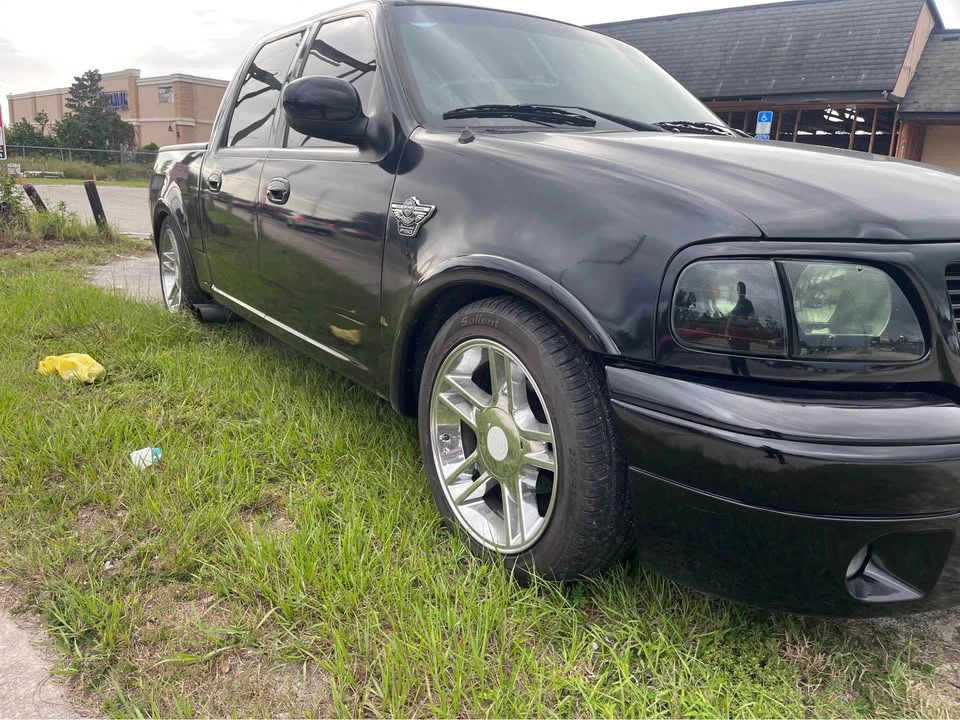 2003 Ford F-150 10th Gen - Image 2 of 5