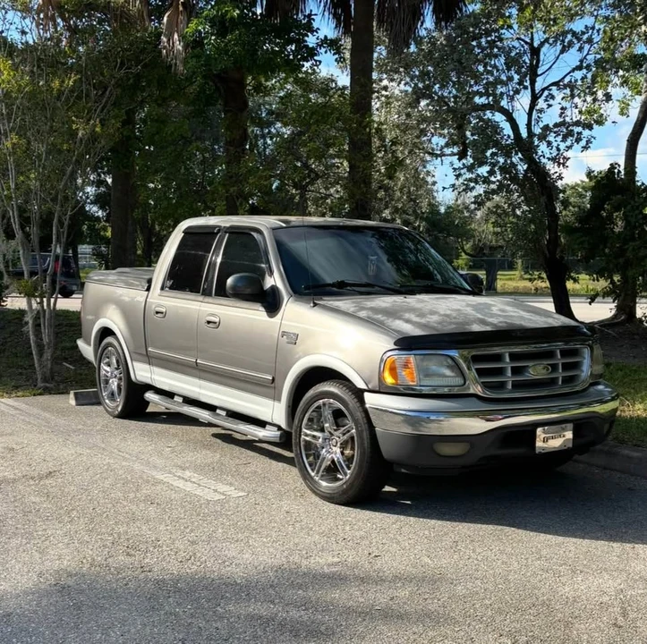 2003 Ford F-150 10th Gen - Image 4 of 4