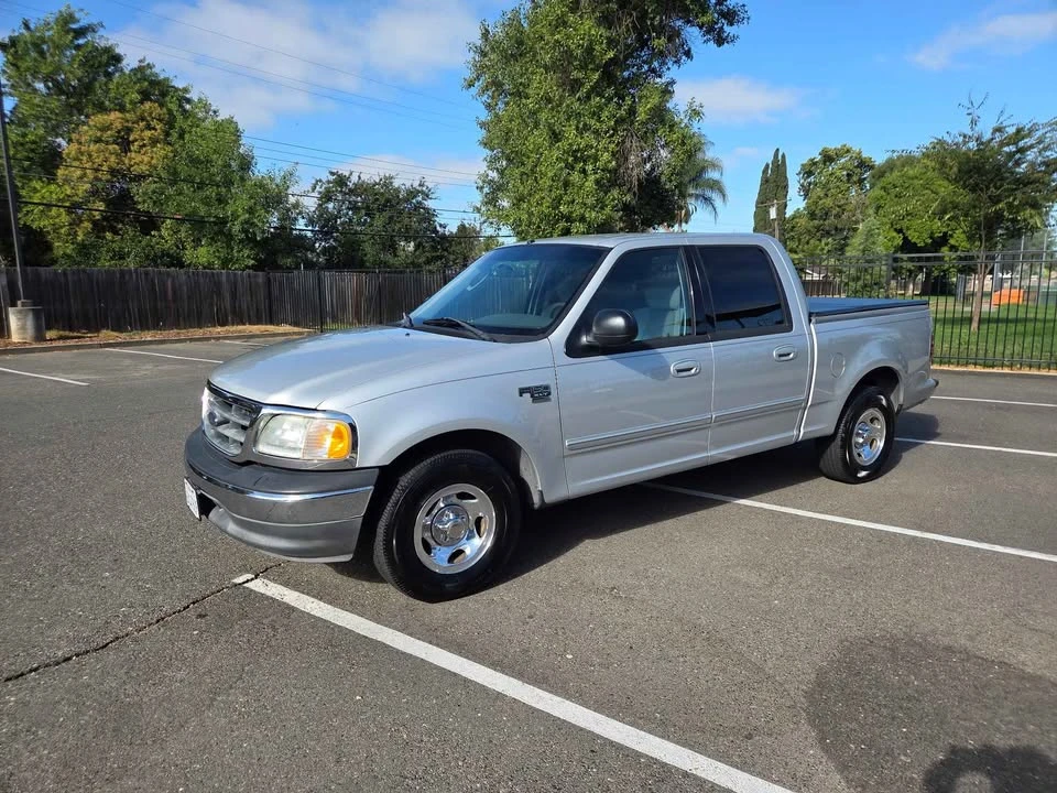 2003 Ford F-150 10th Gen - Image 2 of 9