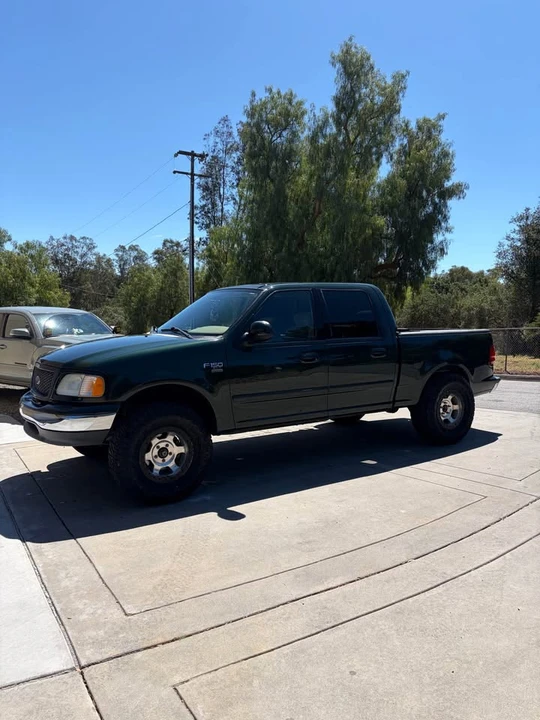 2003 Ford F-150 10th Gen - Image 2 of 6