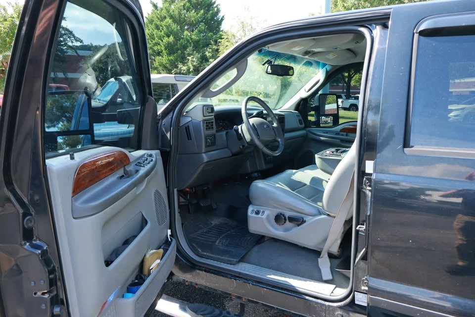 2003 Ford Super Duty 1st Gen - Image 8 of 12