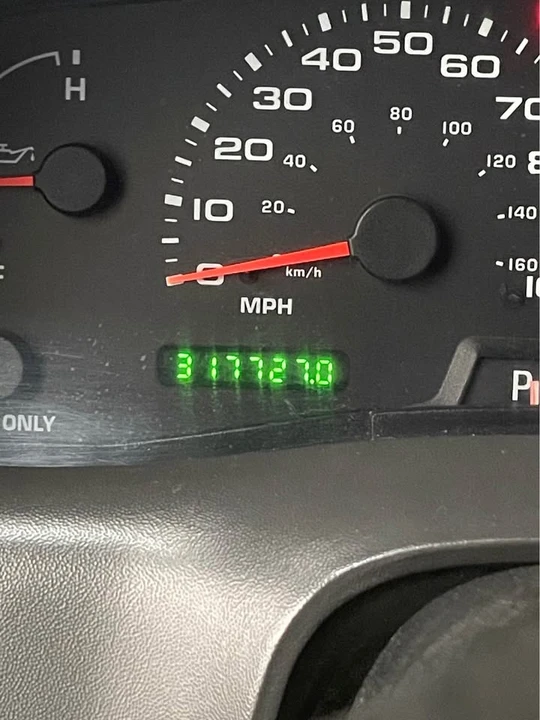 2003 Ford Super Duty 1st Gen - Image 8 of 8