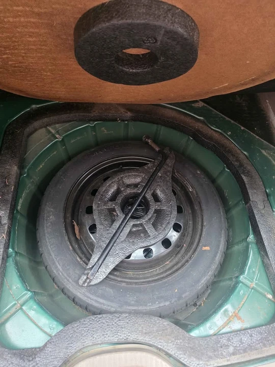 2003 Ford Focus 1st Gen - Image 5 of 8