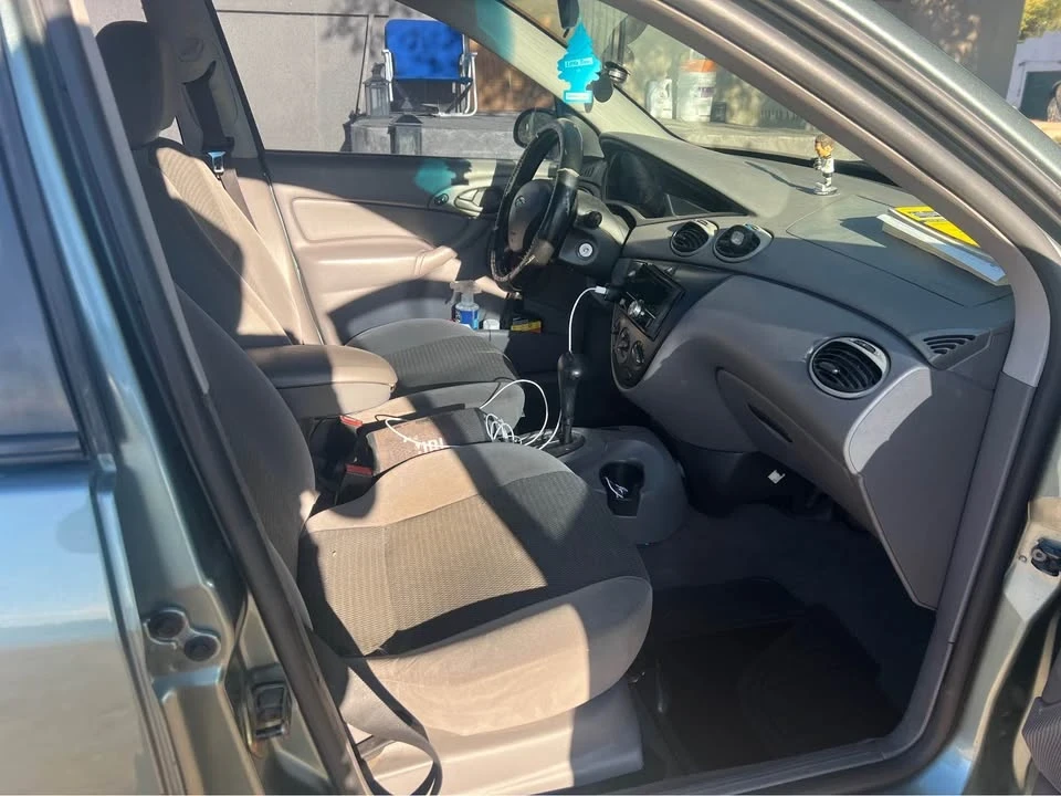 2003 Ford Focus 1st Gen - Image 6 of 9
