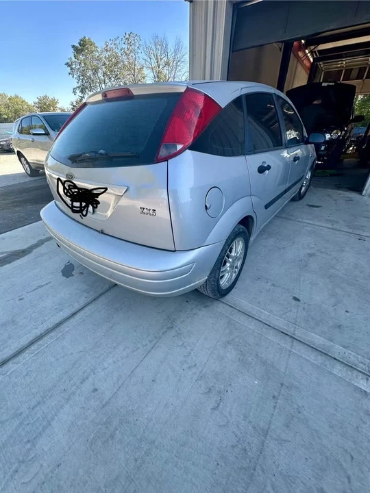 2003 Ford Focus 1st Gen - Image 6 of 6