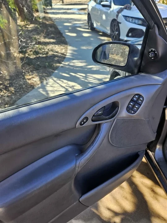 2003 Ford Focus 1st Gen - Image 10 of 14
