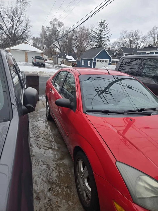 2003 Ford Focus 1st Gen - Image 3 of 9