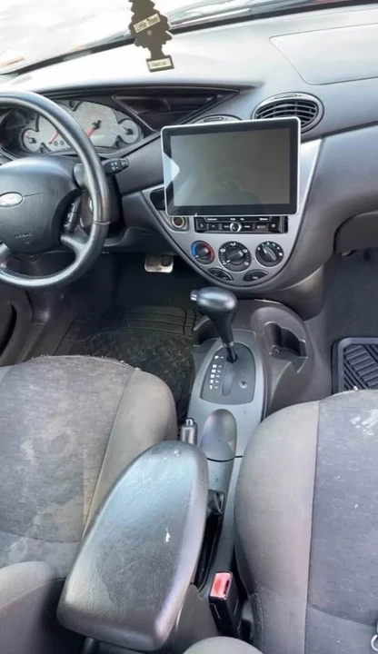 2003 Ford Focus 1st Gen - Image 13 of 13