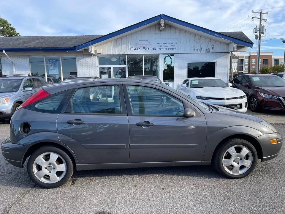2003 Ford Focus 1st Gen - Image 7 of 18