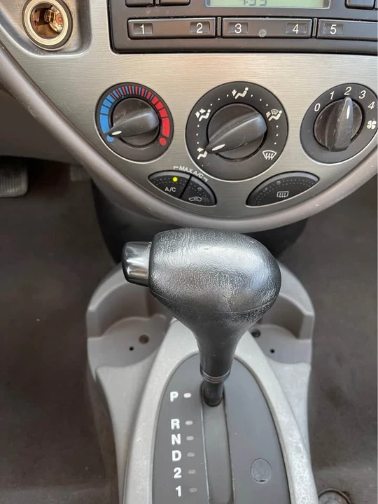 2003 Ford Focus 1st Gen - Image 17 of 18