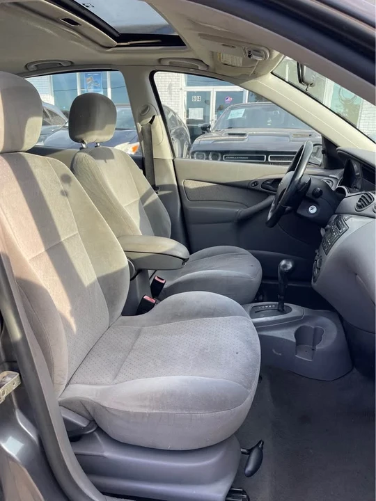 2003 Ford Focus 1st Gen - Image 11 of 18